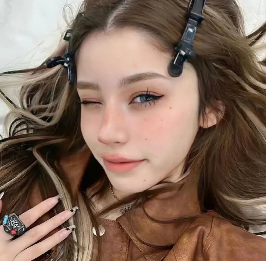 青年的椅子